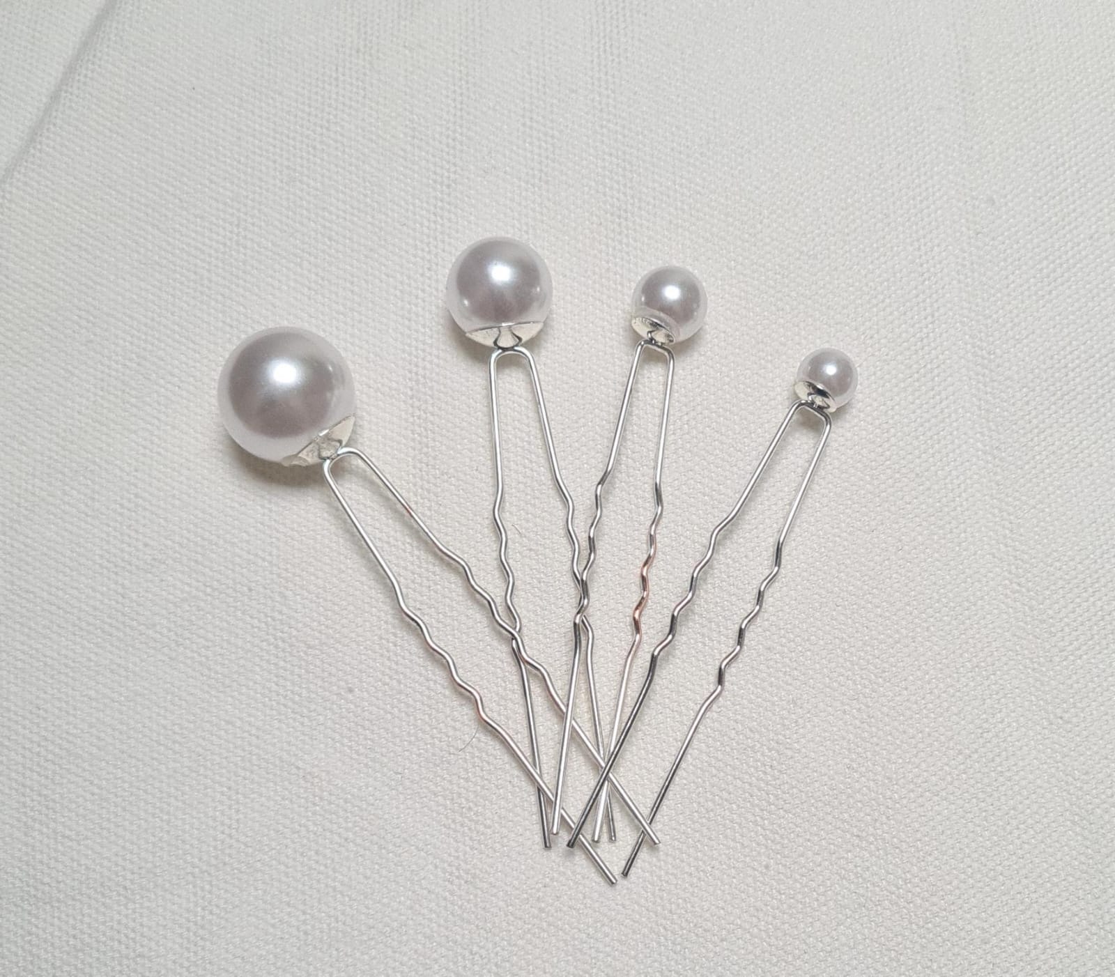 Set of 4 Pearl Hairpins