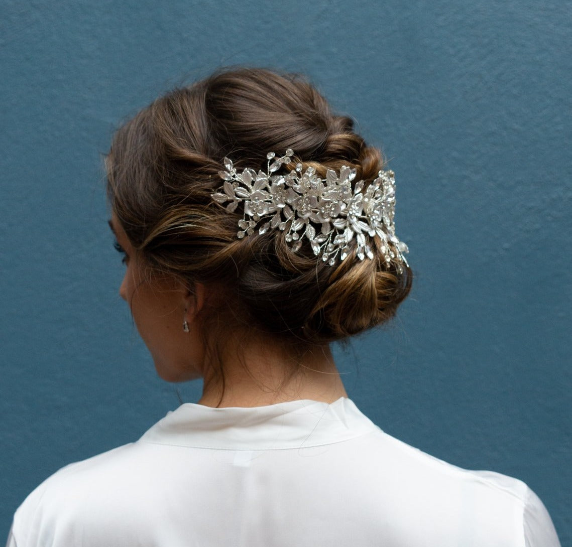 Zaira headdress