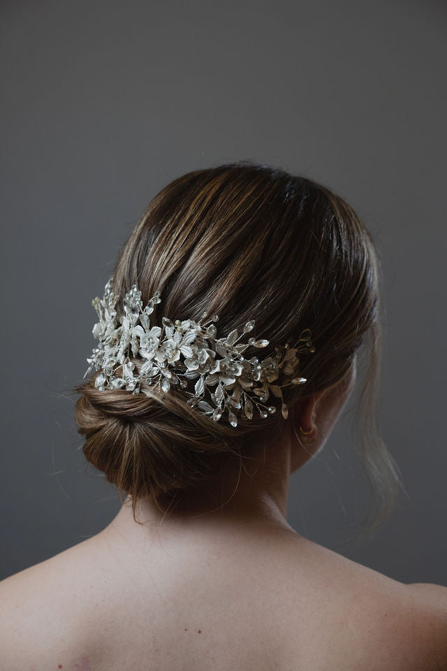 Zaira headdress