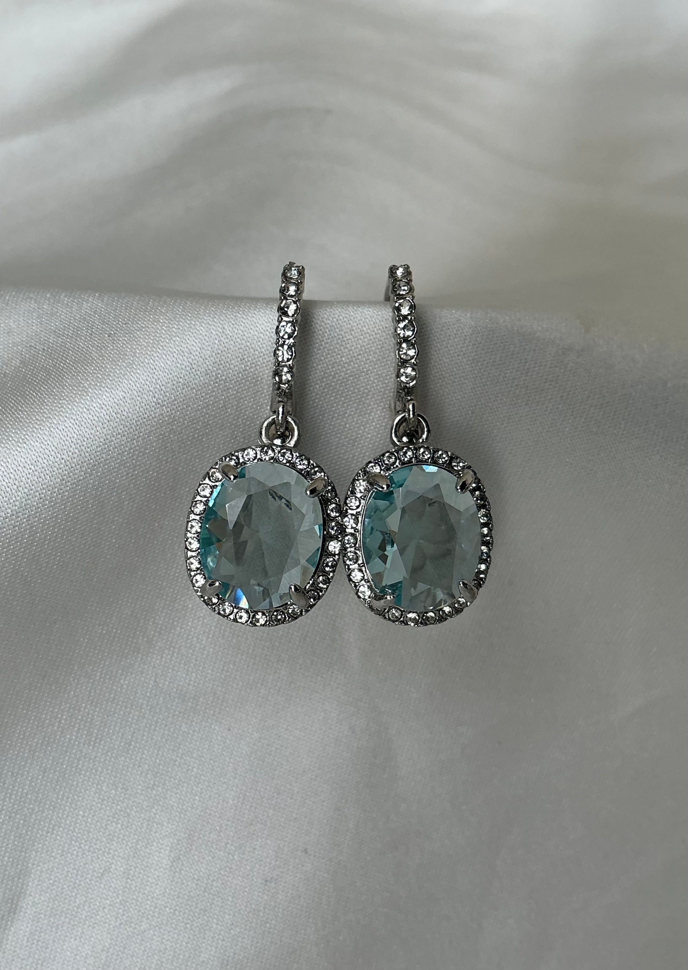 Ivon earrings