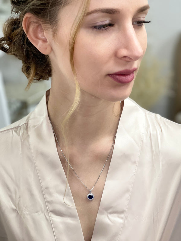 Collar Laura