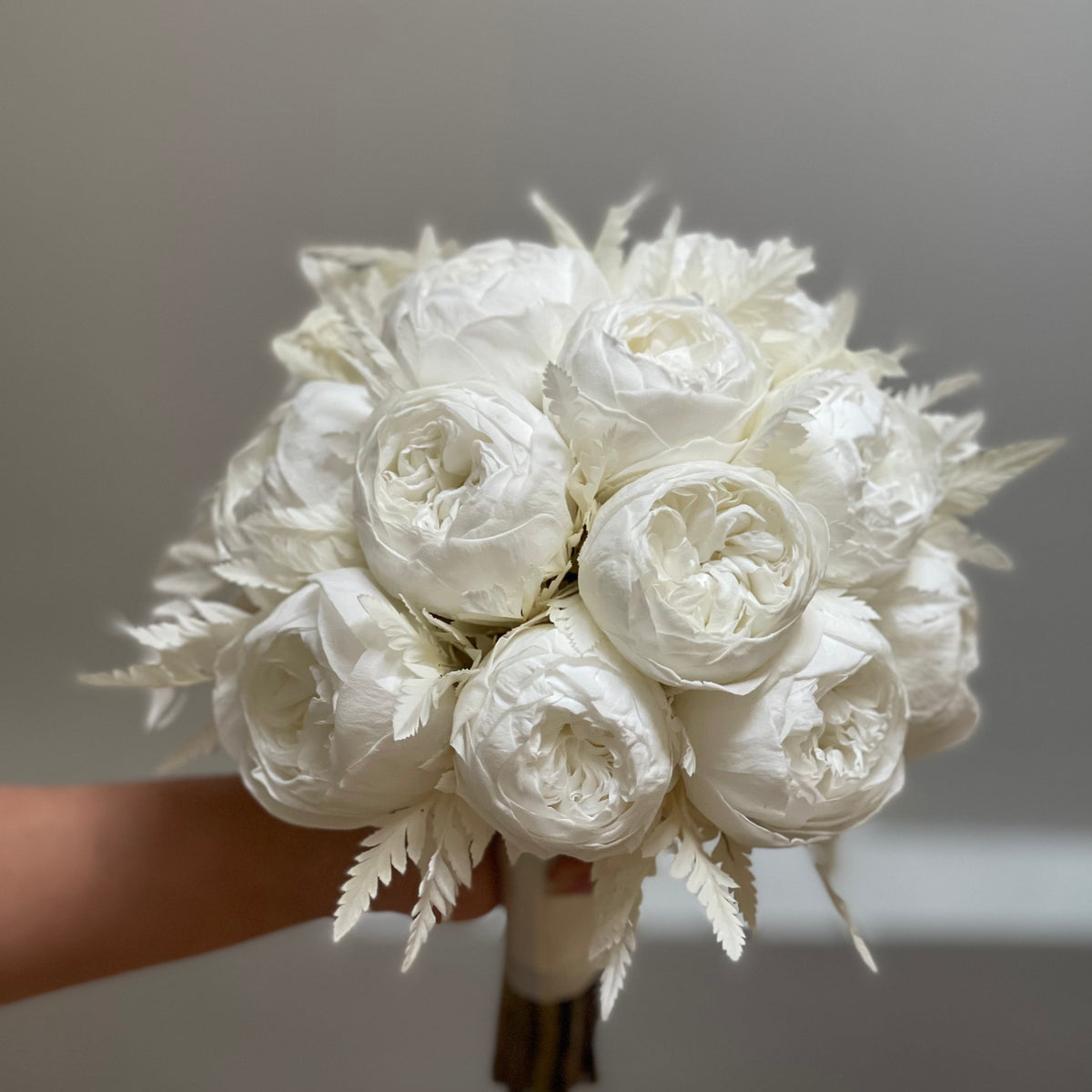 ramos de novia peonias y rosas